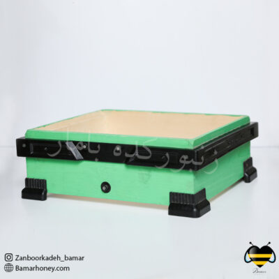 نیم طبق رنگ شده هفت گوهر سبز