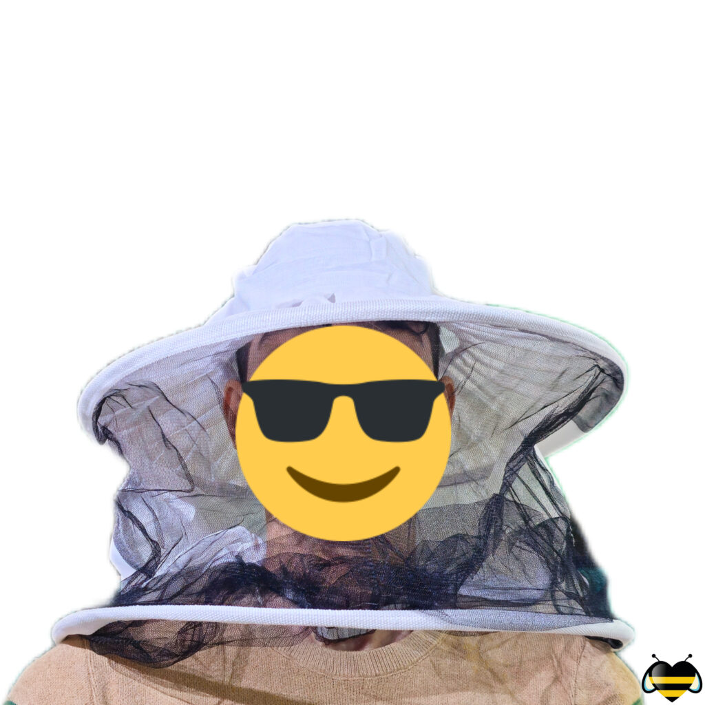 کلاه زنبورداری دوسیم شلنگ دار پشت پارچه ای